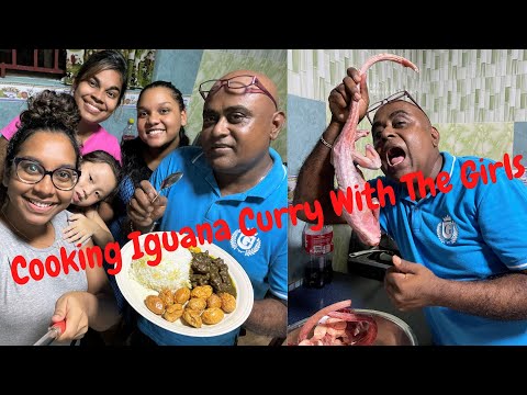 Cooking Iguana Curry With The Girls !