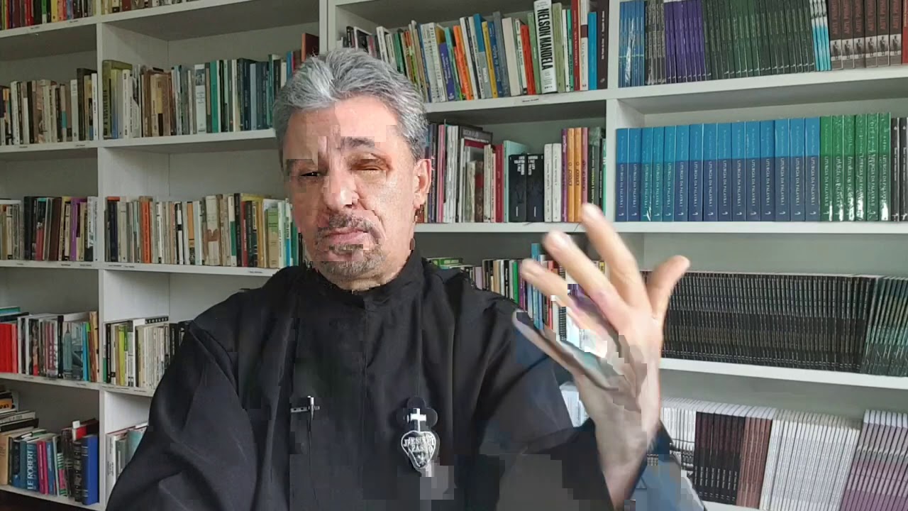 VOCÊ SABE QUAIS AS POSTURAS CORRETAS DURANTE A MISSA? Veja aqui