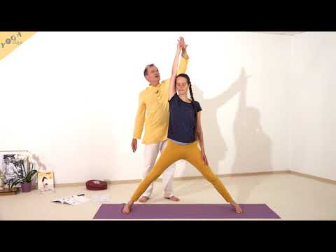Dreieck mit Ohr am Arm - Yoga Asana Lexikon