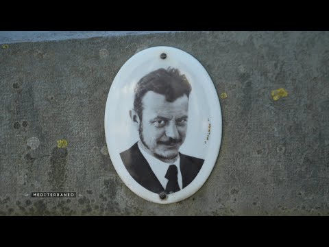 MEDITERRANEO – dans le Sud de la France, à Pézenas, le village natal de Boby Lapointe