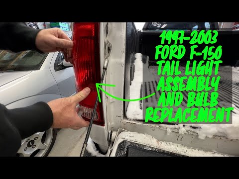 2003 Ford F-150 Tail Light Assembly & Bulb Replacement How-To
