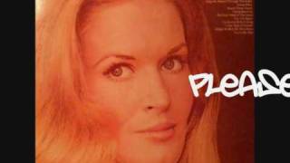 Lynn Anderson - Put Your Hand In The Hand - Drum Break