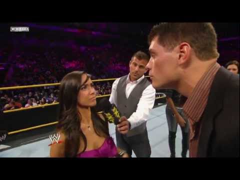 Video: 8 guys AJ Lee has kissed in the WWE until now