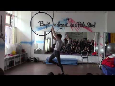 Aerial Hoop with Oliver Smith-Wellnitz
