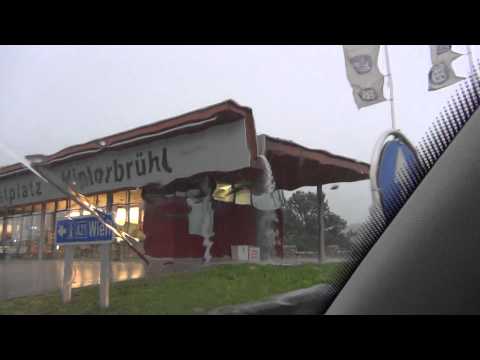 Heavy Rain 2011-08-15 Rastplatz Hinterbrühl Highway A1 *uncut*