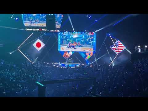 EVO 2022 SFV Top 8 Grand Finals - Kawano vs. Idom Final Game - Crowd Cam