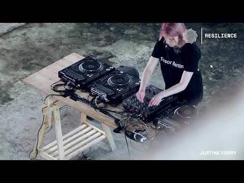 Résilience invite Justine Perry