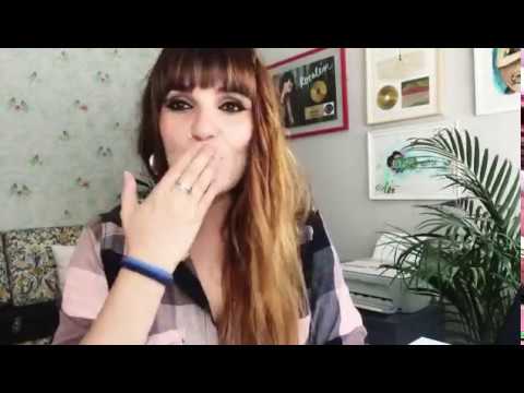 Rozalén felicita a Lanza en su 75 aniversario