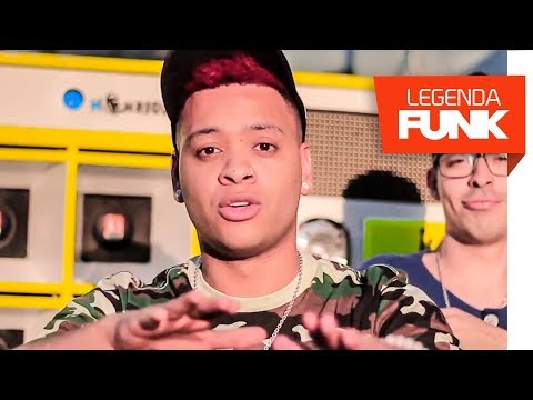 Os Cretinos - No Paredão Ela Joga a Bunda feat  DJ Cassula (Vídeoclipe Oficial)