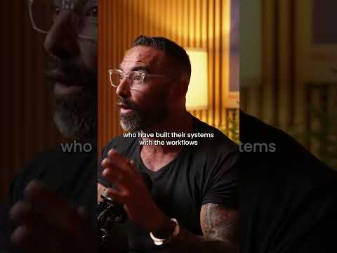 Video by Chris Dufey