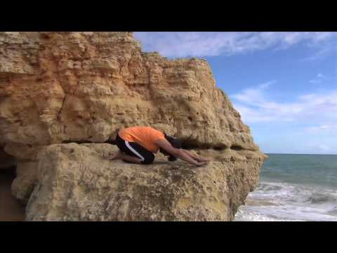 Diagonale Katze (© inspired by Marie)