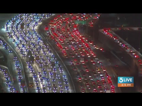 Rideshare apps making traffic jams worse, study says