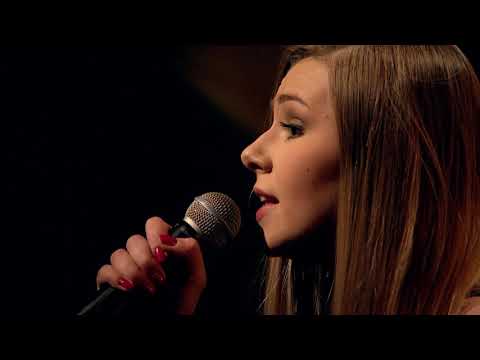 Natalia Moskal wykonuje utwór Trąbka | Nowa Tonacja