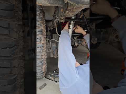 replacing Rear Shocks Jeep Wrangler JK