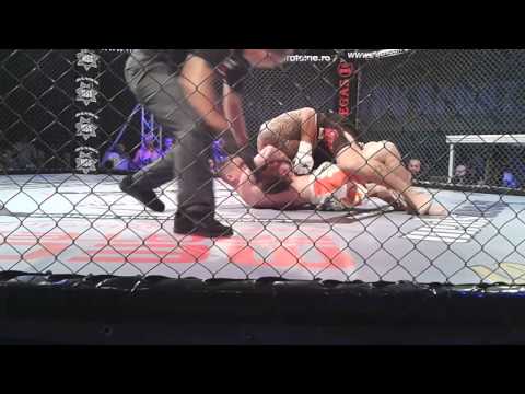ANDREI DARAMUS (TENGU) vs Izidor Bunea - MMA - Gala RXF07 - 27.09.2013