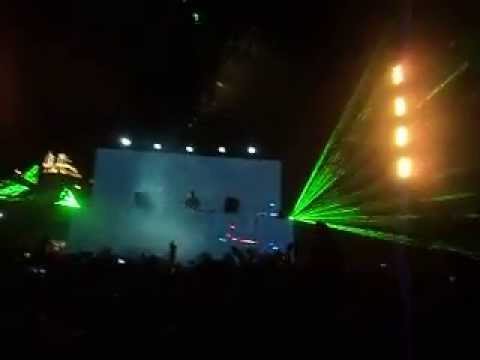 Axwell Puebla - Raise Your Head (Alesso)