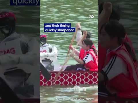 Robots join China's Dragon Boat Festival | DW News