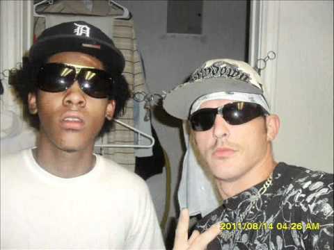 YOUNG HITTA (LOOK ME IN THE EYES) Ft: T-A TOPFLIGHT dedicated to NIKKI F.