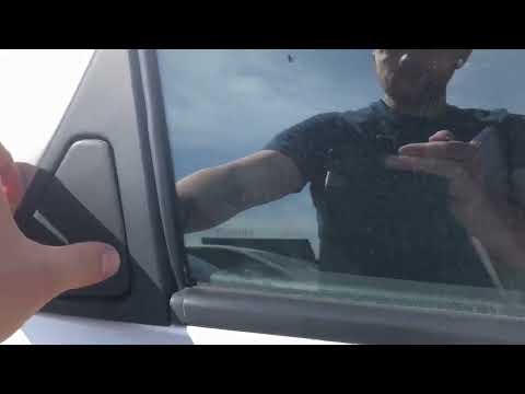 2020 (70) Renault Zoe R135 52kWh Iconic Auto 5dr (i, Rapid Charge) - HN70 BZB