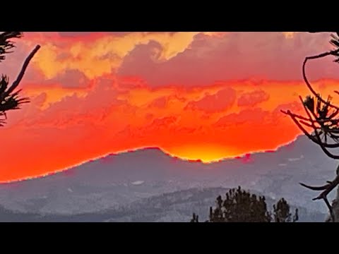 Sam and Frodo retreat from Mount Doom