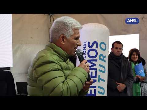 Claudio Poggi, gobernador de San Luis - Carpintería