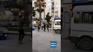 Yolu kapatıp oynadılar, cezadan kurtulamadılar