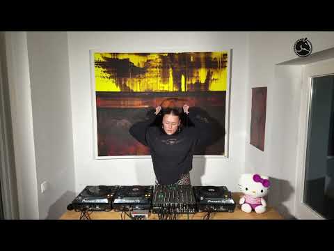 Noir Cast #7 - Mathilda - Groove Techno Hard Groove