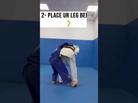 Headlock Escape with Hip Rotation Thumbnail