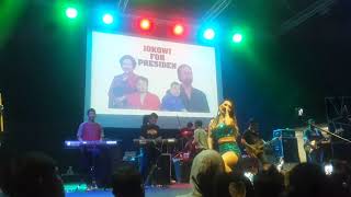 Download lagu Sintya Riske - Ambilkan Gelas OM Dimas Pro Live at Exito Cafe Yogyakarta mp3 Download lagu Sintya Riske - Ambilkan Gelas OM Dimas Pro Live at Exito Cafe Yogyakarta mp3