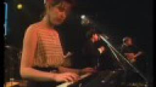 The Woodentops Move me