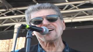 Mountain of Love - Johnny Rivers (featuring George Thorogood) @ VCBF - musicUcansee.com