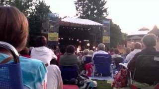 K.D. Lang &quot;Sing It Loud&quot; clip