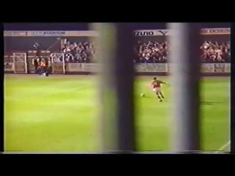 Cambridge United v Leyton Orient