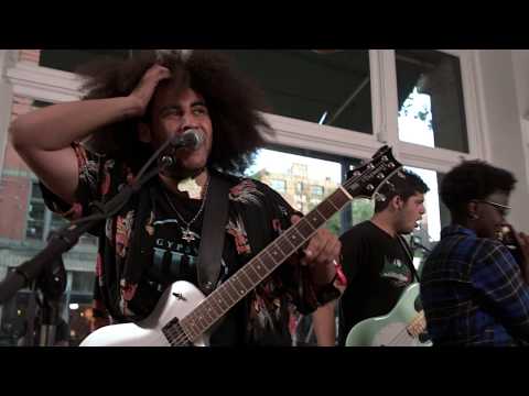 Misundvrstood FT. Gypsy Temple - Flex (Live on KEXP)