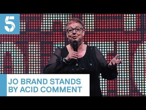 Jo Brand refuses to apologise to Nigel Farage over battery acid comment | 5 News