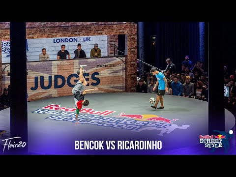 Soufiane Bencok v Ricardinho - Top 16 | Red Bull Street Style 2016
