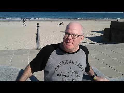 Steve visiting Kelly's Roast Beef in Revere Mass.