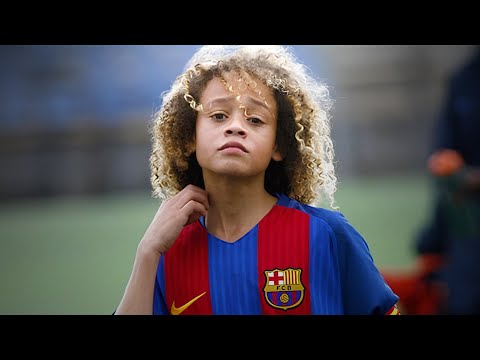 14살에 팔로워 100만을 넘긴 축구선수