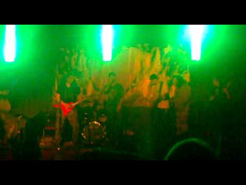 Yerba Locos- Weedcore (Live W.O.Ś.P. 09.01.11 -Paczków) +Bigrass fail freestyle