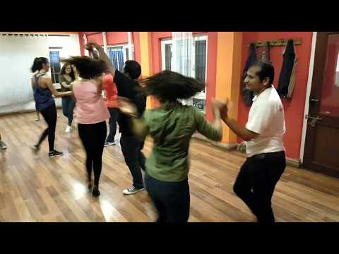 Salsa Nepal - Intermediate Class Combination on 1 - Despacito
