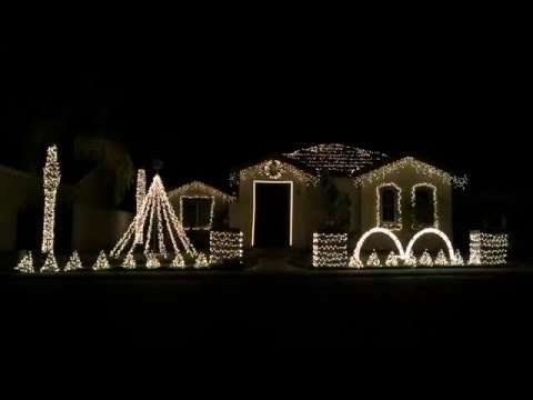 2015 - Peace Family Christmas Light Show