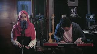Download lagu AZMI - PERNAH COVER RIA RICIS mp3