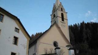 preview picture of video 'GRIES / BRENNER (A) - Pfarrkirche St. Leonhard in Vinaders - Abendangelus und Angstläuten'