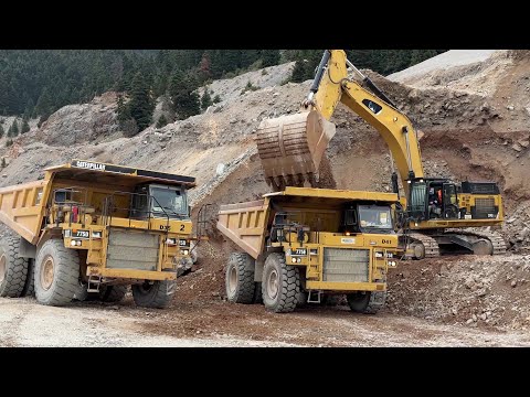 Caterpillar 374D Excavator Loading Caterpillar 775 Dumpers - Interkat SA - 4k