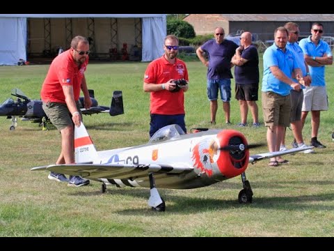 GIANT 1/4 SCALE RC P-47 THUNDERBOLT - DLE 170cc FLAT TWIN PETROL - STOW MARIES WW1 AERODROME - 2021