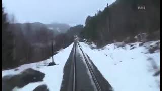 Gitme kal bu şehirde Sadakatsiz Sezen Aksu sadakatsiz dizisinde çalan şarkı 17. Bölüm(nazan öncel)