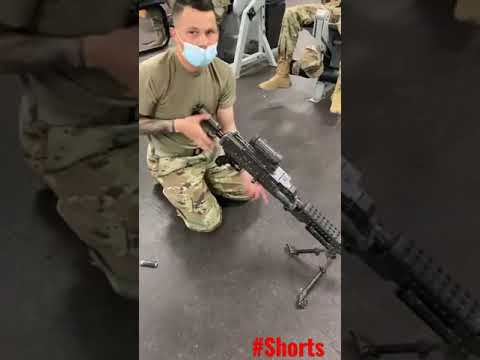 Soldier Dismantle Machine Gun Fast. #Shorts #Soldier #Machine_Gun #Subscribe