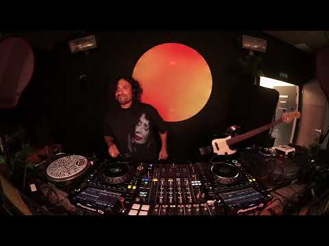 Daniel Monaco Dj + Bass live Radio Radio Amsterdam