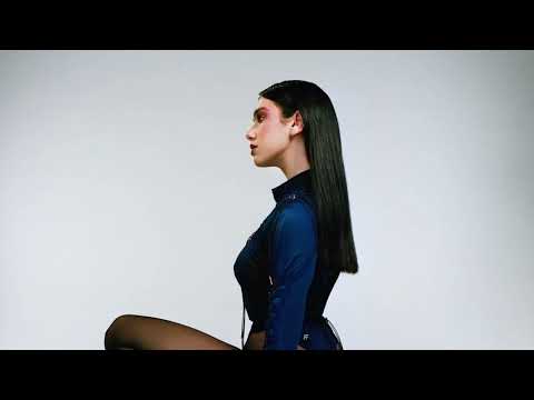 Dua Lipa & Ariana Grande - Physical x Into You (mashup)