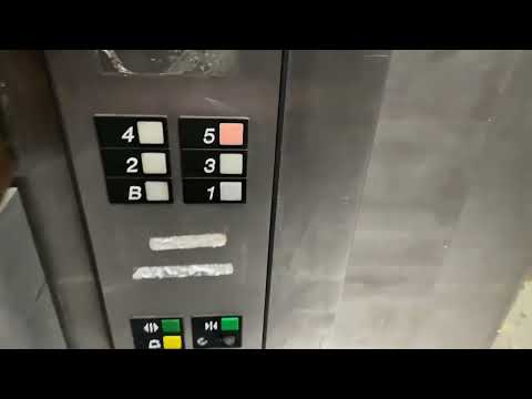 Otis Series 1 Hydraulic Service Elevator-Embassy Suites-Chesterbrook, PA